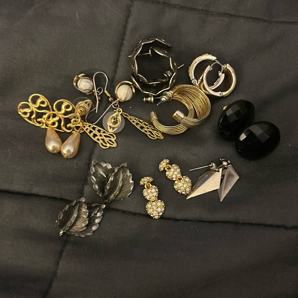 Estate Lot if Costume Jewelry Earring’s